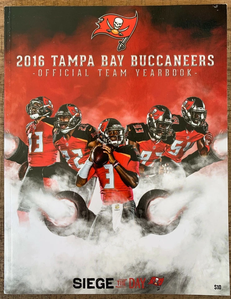 Anuario Tampa Bay Buccaneers 2016 NFL Super Bowl Champions 2017 Tom Brady Foto 1 de 1