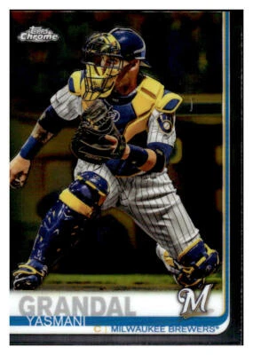 2019 Topps Chrome Update #17 Yasmani Grandal Milwaukee Brewers - Image 1 of 2