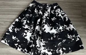 Ochirly A Line Skirts Womens Size 2 White Floral Zipper Casual Business Workwear - Picture 1 of 8