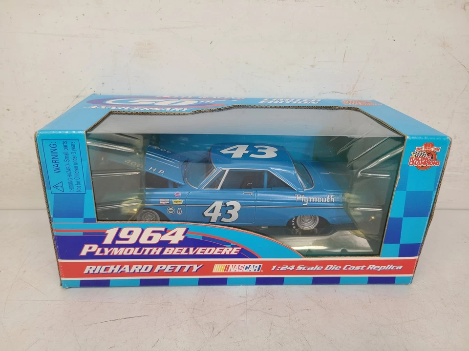 (NUEVO) Racing Champions Diecast Richard Petty 1964 Plymouth Belvedere Foto 1 de 4