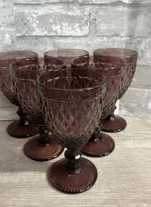 Copas de vidrio prensado púrpura vintage diseño diamante cupé vasos 6 - Imagen 1 de 5
