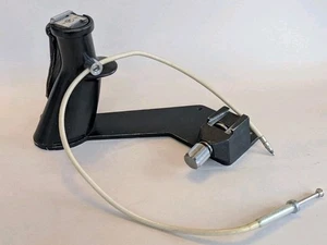 Rollei SL 66 (and other Rolleiflex) Cable Release Handle Grip with Flash Shoe - Picture 1 of 3