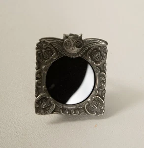 Small Fine Pewter Owl Picture Frame (UX2 & B10C/JSF6) USA 1608 1.5" Glass - Picture 1 of 10