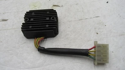 1983 Honda GL1100I 1100 Goldwing retificador regulador de tensão interestadual fabricante de equipamento original - Imagem 1 de 4