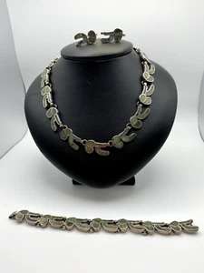3 PIECE VINTAGE TAXCO MEXICAN STERLING SILVER GREEN INLAY SET NECK, EAR & BRACE - Picture 1 of 12