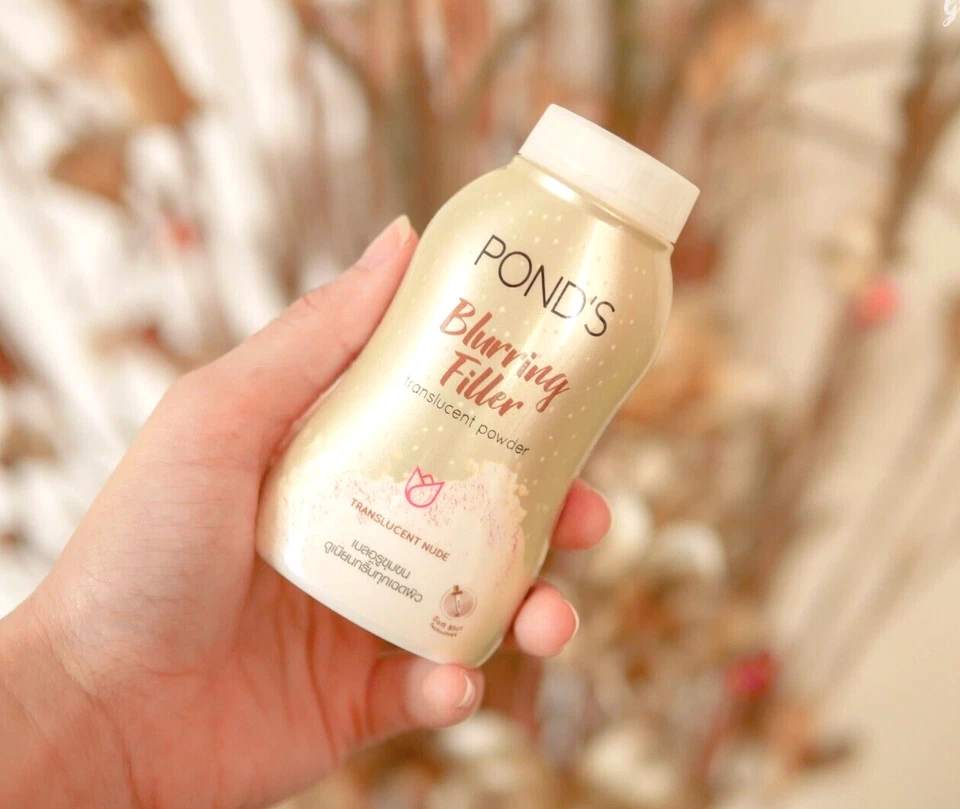Pond’s Blurring Filler Translucent Powder Oil Blemish Plus Control UV Protection - Image 1 of 4
