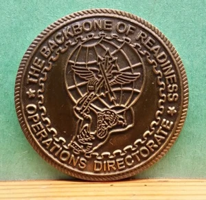 USAF AIR MOBILITY WARFARE CENTER OPERATIONS DIRECTORATE CHALLENGE COIN - Bild 1 von 2