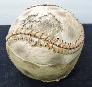 Baseball ceramic box to hold a baseball included is Rawlings official baseball - Picture 1 of 5
