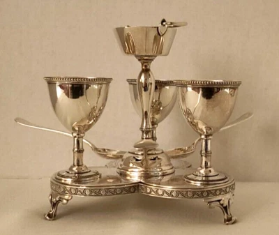 Silverplate J.Deakin & Sons 3 Egg Cruet Caddy com 800 colheres de prata e copo de lixo - Imagem 1 de 4