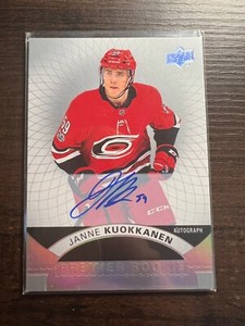 A89,629 - 2017-18 Upper Deck Premier Silver Spectrum #51 Janne Kuokkanen Auto