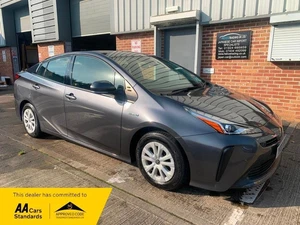 Toyota Prius 1.8 T-Spirit Hybrid Auto - Picture 1 of 20