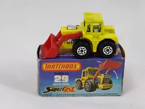 Matchbox Superfast New #29 Trattore Pala Escavatore IN Scatola / Inbox - Foto 1 di 9