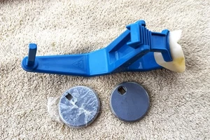 VINTAGE CHIN EXERCISER "CHIN GYM" - Picture 1 of 9