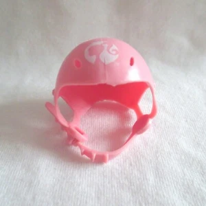 NUEVO Barbie Olympics Tokio 2020 Muñeca Patinadora Rosa Casco Accesorio Deportivo - Imagen 1 de 5