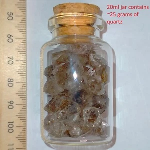 Petroleum Quartz fluorescent long wave glowing crystals 20ml glass jar with cork - Picture 1 of 8