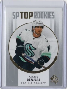 Carta MATTY BENIERS NHL Kraken 2022-23 UD SP autentica Top Rookies RC #TR-1 - Foto 1 di 2