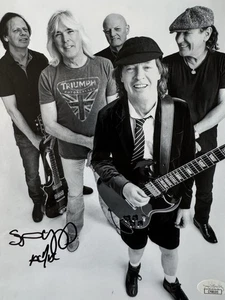 STEVIE YOUNG Firmado Autografiado 8X10 ACDC AC/DC GUITARRISTA CERTIFICADO DE AUTENTICIDAD JSA Autógrafo - Imagen 1 de 2