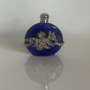 Vtg. Perfume Bottle Cobalt Blue & Pewter Floral Butterflies Metal Top 2.5" - Picture 1 of 7