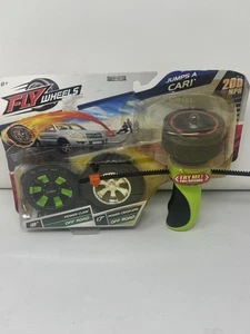 NUOVO Fly Wheels Off Road Launcher di Jakks Pacific Launcher e 3 ruote 200 MPH - Foto 1 di 10