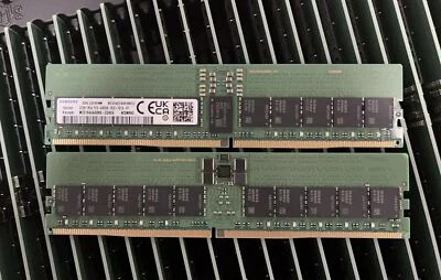 SAMSUNG 32GB 2RX8 PC5-4800B-RE0-1010-XT ECC REG Memory Server 4800mhz - Image 1 of 2