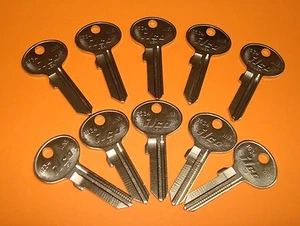 10 PAQUETE DE ILCO WN1 1634 Llave Viento Buzón Bloqueo Llave En Blanco (10 LLAVES) - Imagen 1 de 4