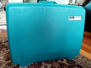 DELSEY REC Vintage Hardshell Travel Suitcase - Green (53.5 L x 19 H x 16.5cm W) - Picture 1 of 7