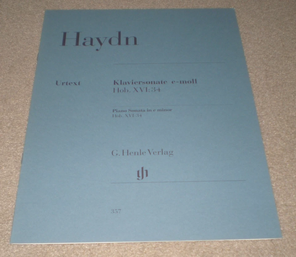 Haydn Piano Sonata in E minor Hob.XVI:34 Henle Verlag 357 Sheet Music Piano Solo - Image 1 of 1