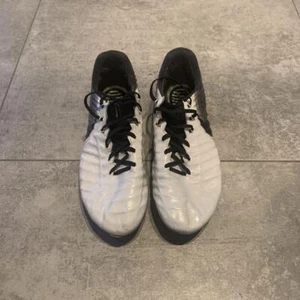 Nike Tiempo Legend VII SG AR4387-101 US 10.5 Soccer Cleats - Picture 1 of 11
