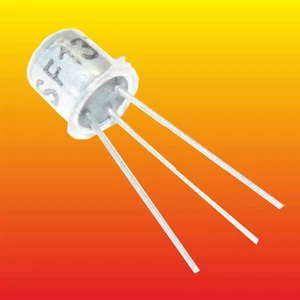 LOTE DE 2 TRANSISTORES NPN SILICIO RFT SF137D 0.3W 0.2A ~KT342A BCY69 SF136 - Imagen 1 de 2