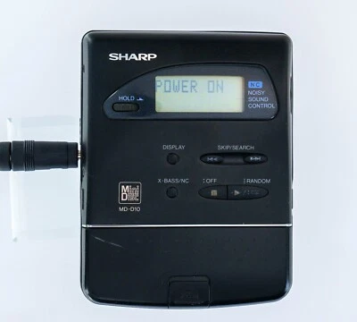 SHARP MD-10-B Black 1993 Minidisc MD Walkman [513] [FOR PARTS / REPAIR] - Image 1 of 4