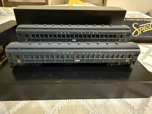 2-HO SCALE BACHMANN SPECTRUM LONG ISLAND RAILROAD DASHING DAN COACHES CUSTOM PNT - Picture 1 of 7