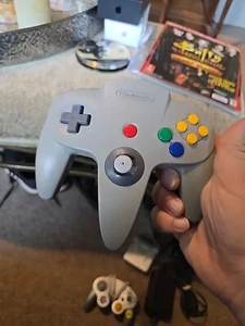 Official Nintendo 64 Controller OEM N64 Remote Original NUS-005 - Untested - Picture 1 of 3