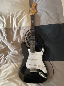 CHITARRA ELETTRICA EKO S300 BLACK Stratocaster Come Nuova - Foto 1 di 2