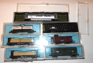 n scale vintage atlas aurora 7 cars in boxs postage stamp trains - Picture 1 of 3