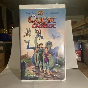Quest for Camelot VHS 1998 Clamshell ** - Picture 1 of 3