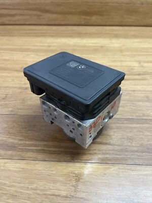 BMW 330i 2012-2018 ABS unidad de montaje de módulo de bomba de freno antibloqueo OEM Foto 1 de 4