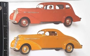 Lot of 2 Vintage Cars Dark Orange Rust Mustard SINGLE LAYER Embellishments 356 - Picture 1 of 1