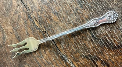 Antiguo tenedor de cóctel de mariscos Sterling Dominick & Haff CHARLES II 1894 sin mono Foto 1 de 4