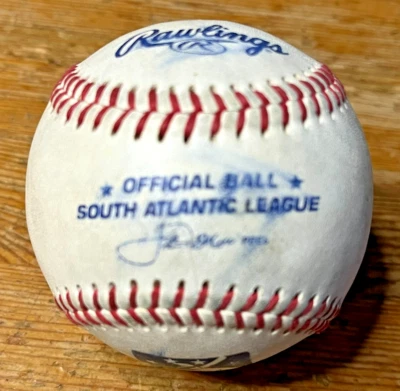 Balón de béisbol oficial de la Liga Atlántica Sur firmado por Rawlings de ligas menores Foto 1 de 4