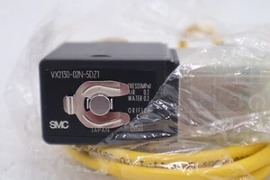 NEW SMC VX2130-02N-5DZ1 24V COIL ORIFICE 4.5MM SOLENOID VALVE STOCK 1408-A - Picture 1 of 3