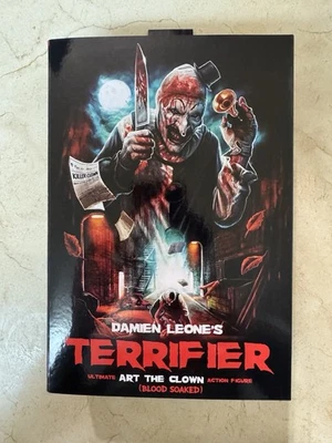 Figura de acción NECA Terrifier Art The Clown Blood Soaked Ultimate Foto 1 de 4