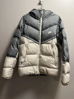 Nike Sportswear Storm-fit Windrunner, Puffer Jacket Men’s Size M - Image 1 of 2