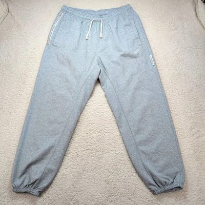 Pantalones deportivos Nike Standard Issue Club polar para hombre XL gris CK6365-063 - USADOS EN EXCELENTE ESTADO Foto 1 de 4