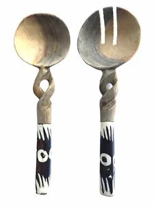 Salad Server fork & Spoon tongs Vintage Wood Hand carved Twisted 10" Set - Picture 1 of 5