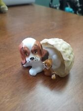 Vintage Maruri Napco Fox & Hound dog in BAsket Figurine 1-5/8" tall Bone China