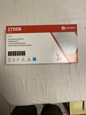 3 LED Utilitech 5" or 6" Rim 650 Lumens 10.5 Watt Soft White Recessed Downlight - Image 1 of 4