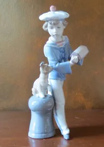 Lladro Seaside Serenade #6197 Seemann Junge & Hund spielen Akkordeon Spanien im Ruhestand - Bild 1 von 5