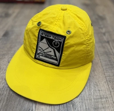 Tapa de 6 paneles The North Face X Supreme Steep Tech SS16 amarilla Foto 1 de 4