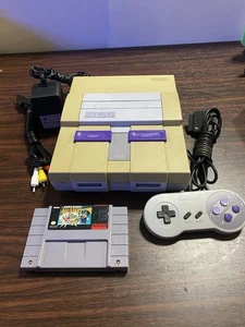 Paquete de consola Super Nintendo SNES - Funcionando/Probado - SNS-001 con Mario All-Stars - Imagen 1 de 8