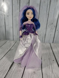 Disney Descendants 3 Mal Il Matrimonio Reale Fashion Doll Sposa Barbie Hasbro - Foto 1 di 6